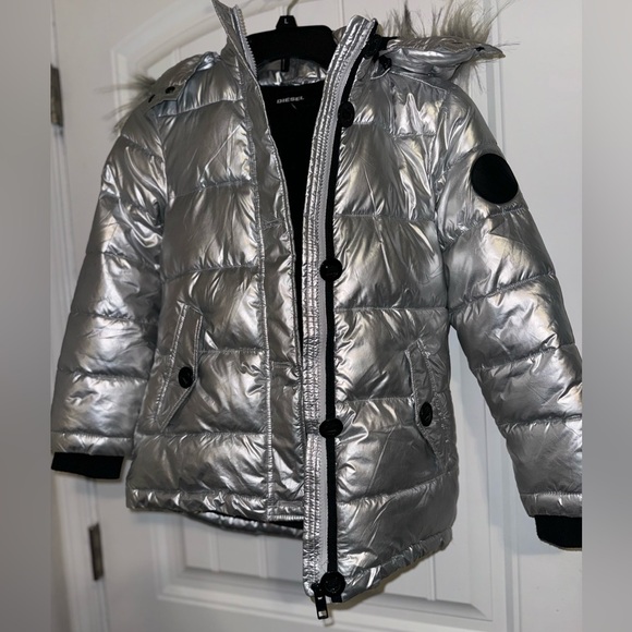 Diesel Girls Hooded Puffer Parka Jacket Removable Faux Fur Trim Silver* - Picture 4 of 12